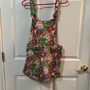 Women’s Sz Small Hot Topic Muppets Shorts Overalls